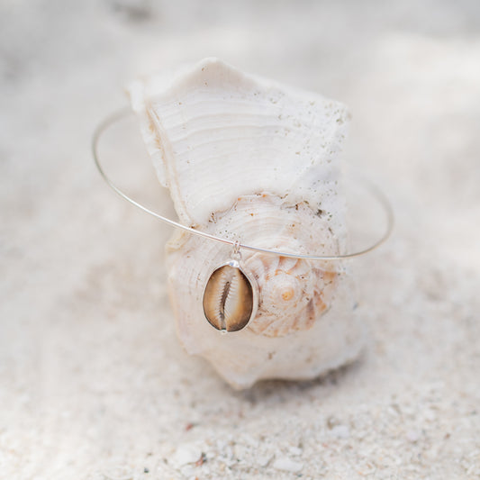 Cowrie Shell Choker Necklace
